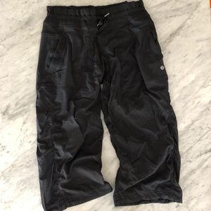 Lululemon studio crops